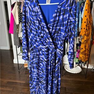 Anne Klein‎ Blue and Black Abstract Wrap Dress